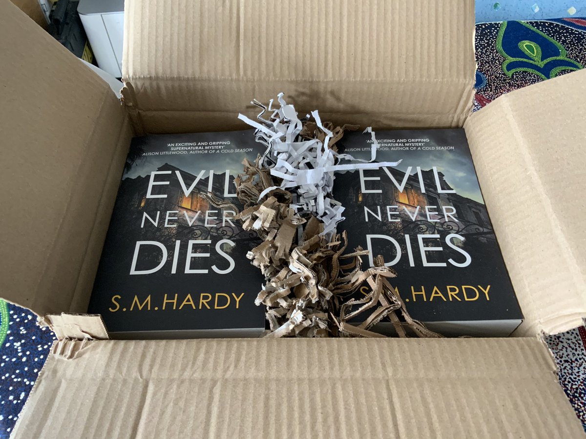 If you like ghosts, satanic goings on and murders most foul, Evil Never Dies is out in paperback on18th March <a href="/AllisonandBusby/">Allison & Busby</a> 

allisonandbusby.com/book/evil-neve…