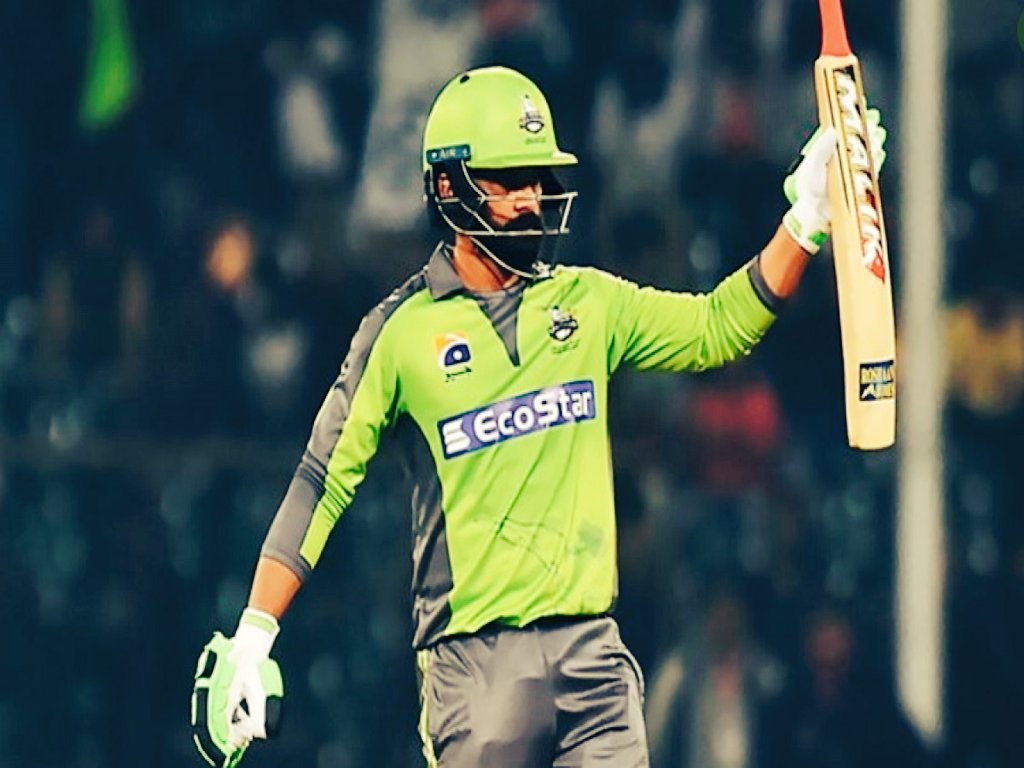 Iam_Mian's tweet photo. When you face Hafeez ❤️ in cricket ground instead of Twitter #LQvQG https://t.co/CoUWQc8azo