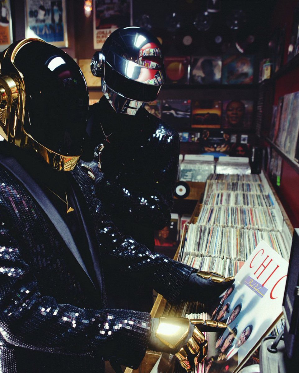 WellTiedShoes's tweet photo. Even robots need rest. Thank you for the Random Access Memories.  #RIPDaftPunk https://t.co/xBGME1Hp8z