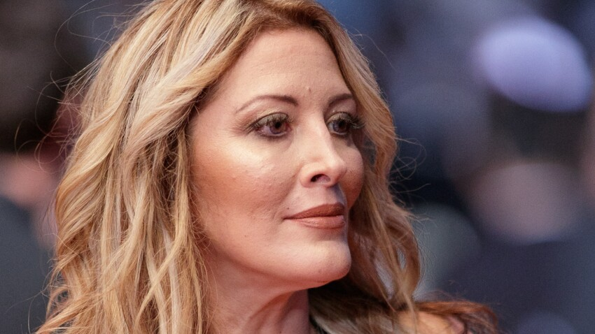 NewsTVReal's tweet photo. La star de télé réalité, Loana viendrait d’être admise à l’hôpital de Hyères à la suite d’une overdose de GHB. Elle se trouverait entre la vie et la mort à l'heure actuelle. https://t.co/WyG2zN3mk9