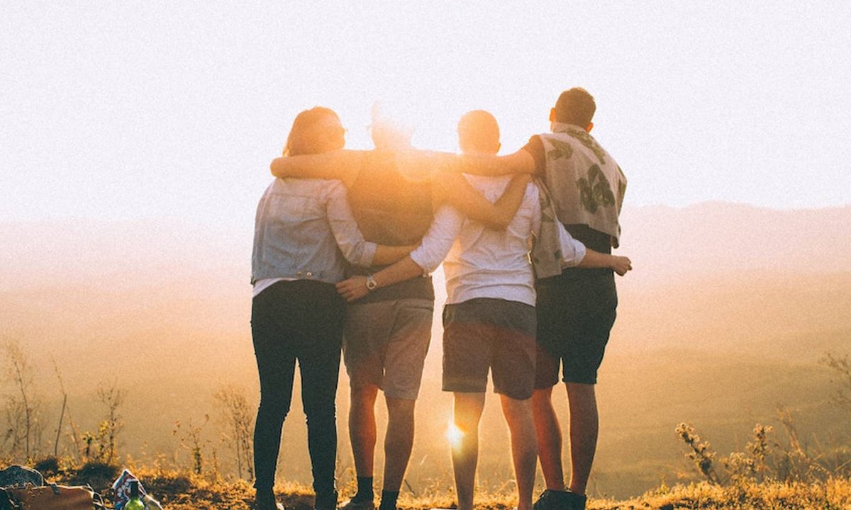 👉Pour accompagner les jeunes vers l’emploi, il existe des outils comme <a href="/mavoie_org/">MaVoie</a>, à découvrir v/<a href="/bymaddyness/">Maddyness</a> ➡️ bit.ly/3qNw6A8 
👉De nombreuses offres sont également disponibles sur la plateforme #1jeune1solution #TousMobilisés