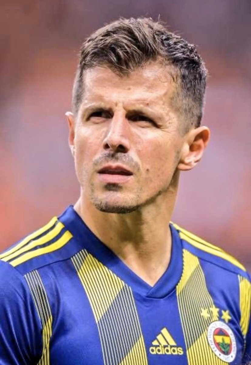 yusufer29's tweet photo. #DefolEmre  Cem Garipoğlu Sabri Sarıoğlu 
Ananızı S*ks*n Emre Belözoğlu... https://t.co/0f8nvkSGq8