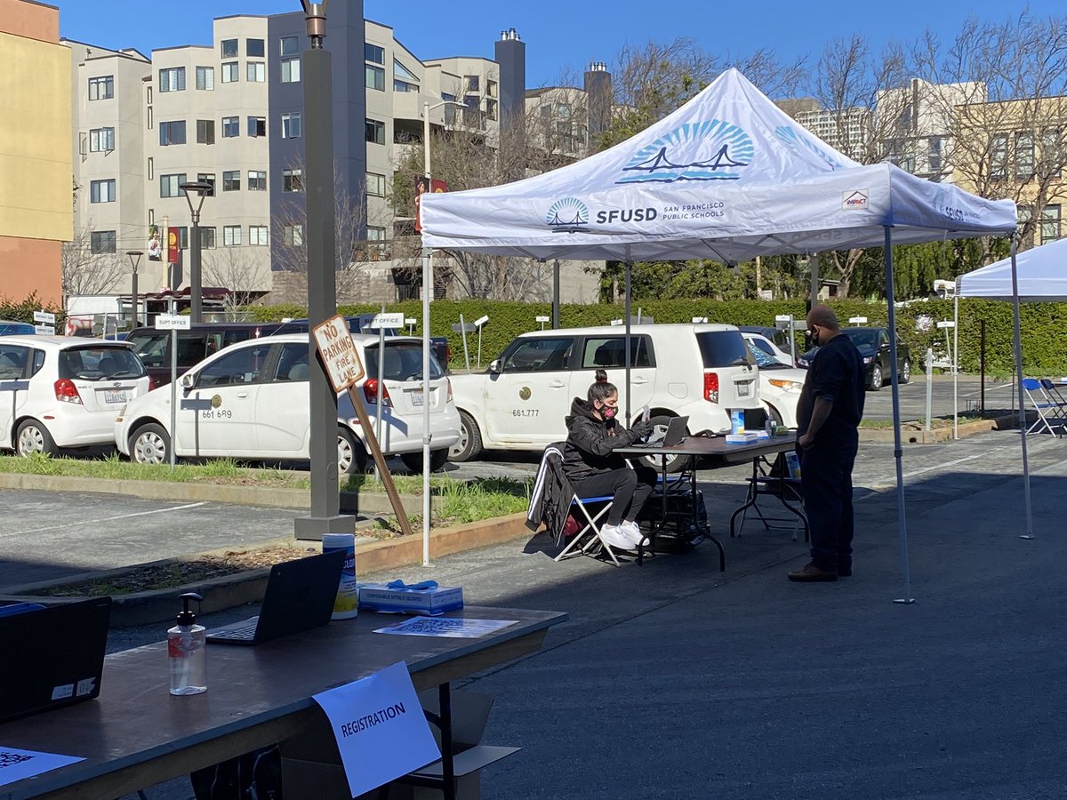 gabriela lópez is always for public schools 🇲🇽 tweet media