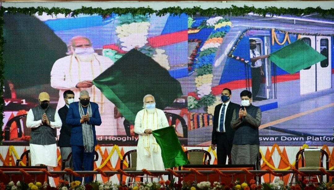 Posted by: <a href="/BJPAsansolOff/">BJP Asansol Official</a>

`এক সুতোয় জুড়ল কলকাতার দুই কালীক্ষেত্র`

ধন্যবাদ মোদীজি !!🙏

#ModirSatheBangla