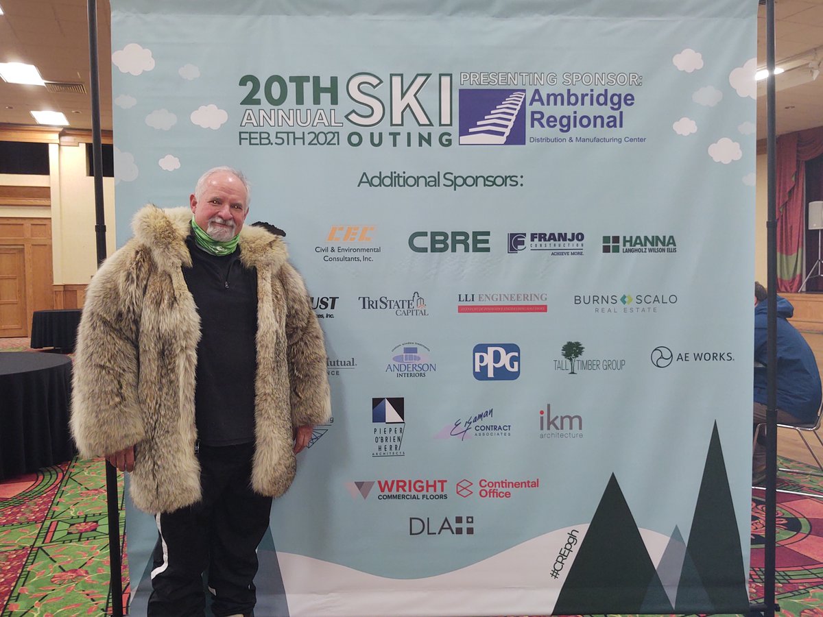 POH_Architects's tweet photo. Robin Zoufalik recently attended the @NAIOPPittsburgh 20th Annual Ski Outing, for which POH was a sponsor. It was a great day on the slopes for networking and a little exercise. Principal Loren Wright was also in attendance. #CREpgh #SkiOuting #NAIOP #poharchitects https://t.co/3iVoySzInD