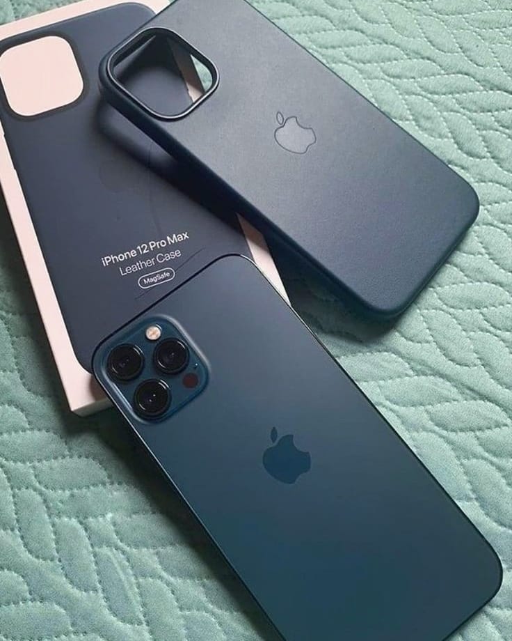 VibesIphone's tweet photo. Hello this is the greatest chance to win iphone 12 max pro
To win iphone 12 you must follow @VibesIphone

Tag and retweets
 link below
https://t.co/98eM8DVszh

#iphone12 #giveawayiphone12 #iphone12promaxgiveaway #freeiphonegiveaway #iphoneforfree
#iphonegiveaways #iphone12 https://t.co/H2cTuZZxeq