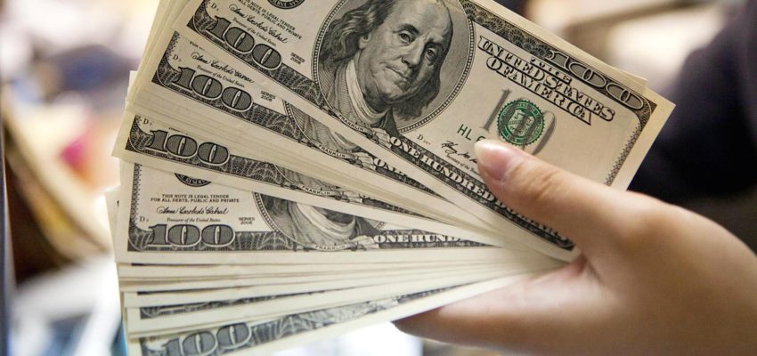 bancaynegocios's tweet photo. #ATENTOS Se mantuvo en alza: Así cerró este lunes #22Febr el dólar paralelo en Venezuela - https://t.co/WcQ1ujBCK1 https://t.co/PKEGNbLADh