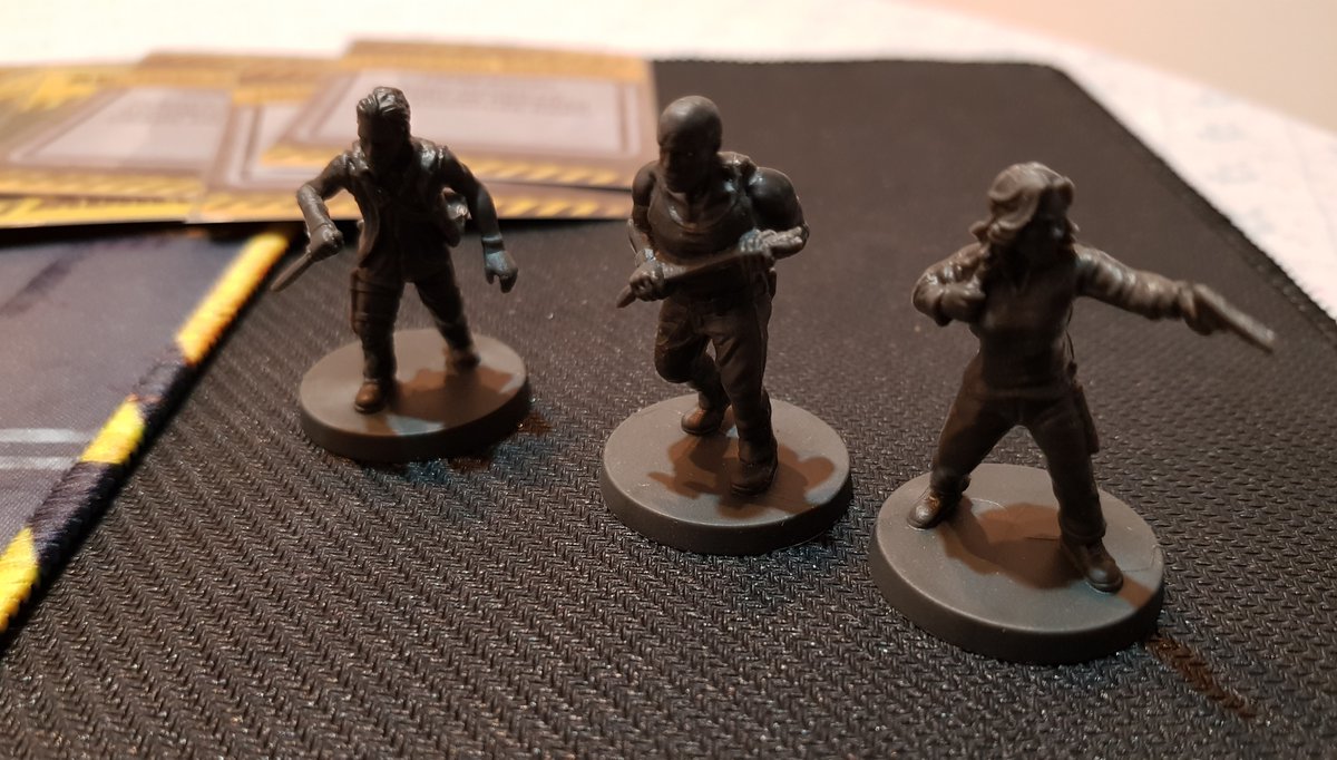SML03935759's tweet photo. Llevando el print and play a otro nivel, gracias a @EdicionesHecate por este juego bien apañado... https://t.co/N751zy1lDn