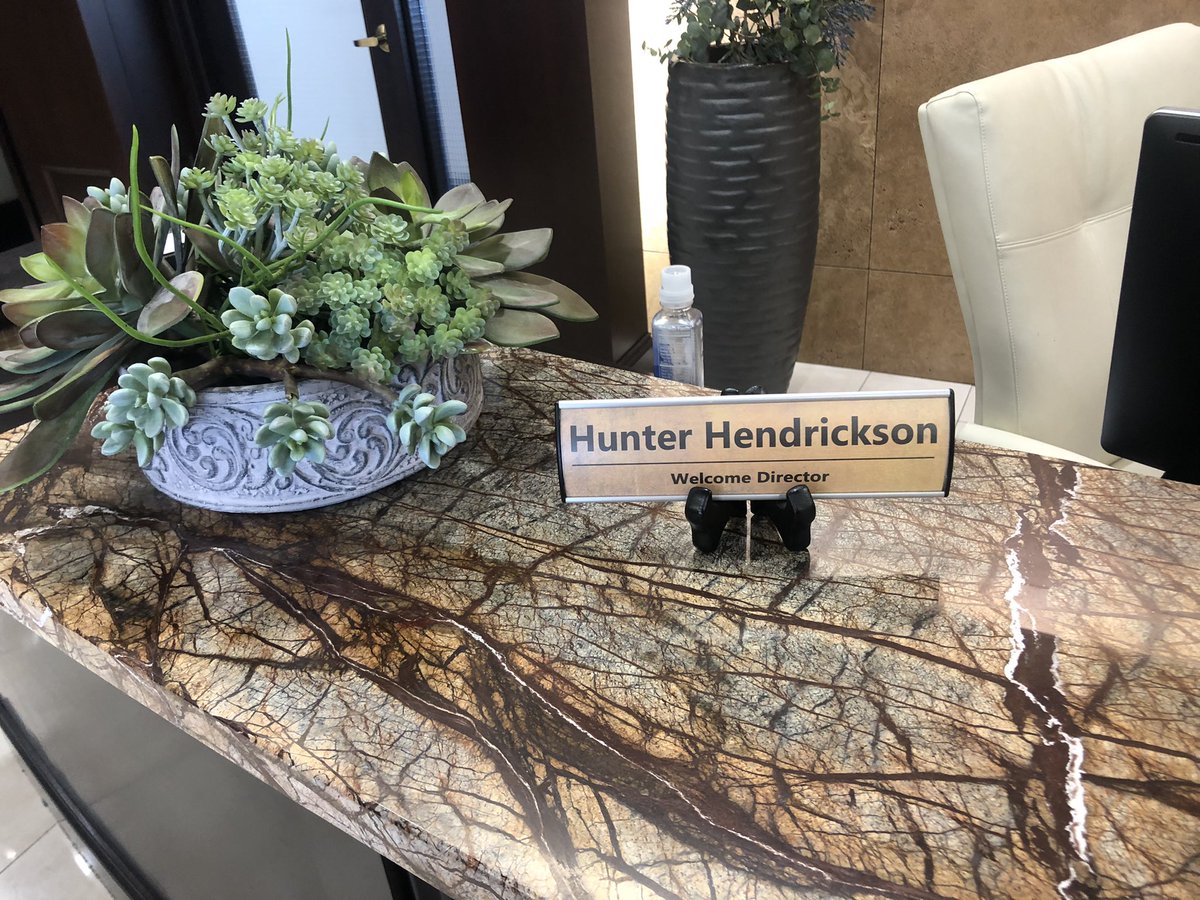 HunterMay_10's tweet photo. So official!!!! 😌 https://t.co/Qdon6As8Fy