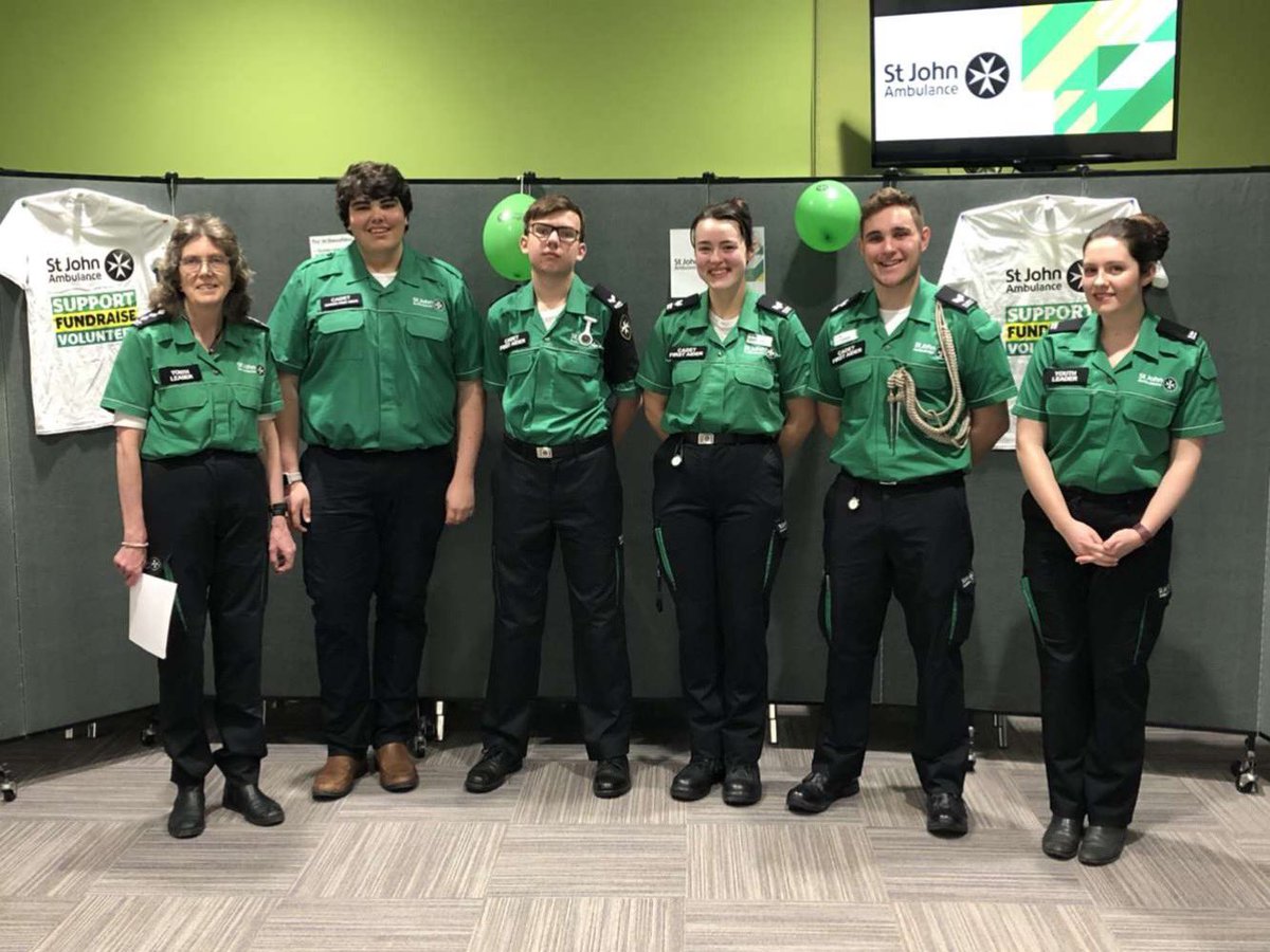 Leo Daubeney tweet media