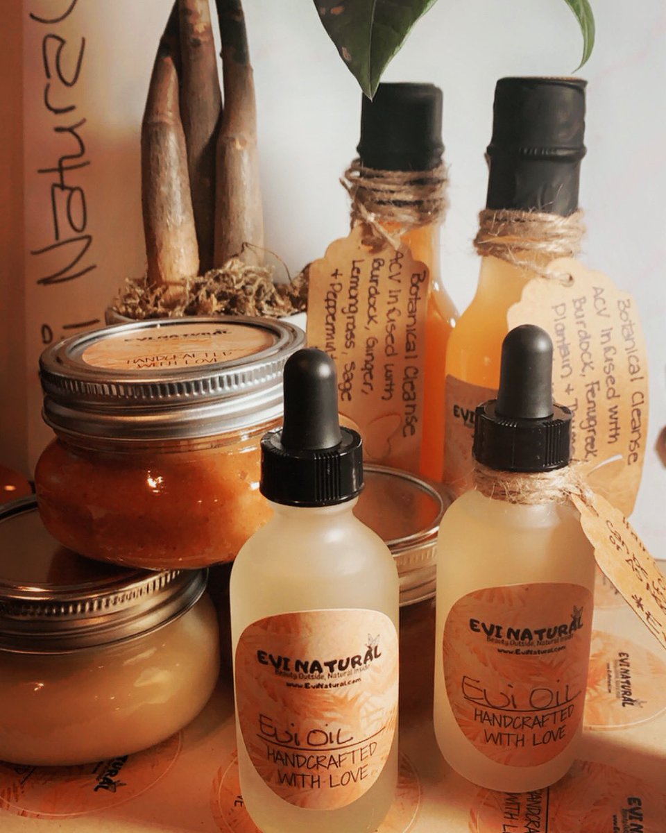 Evi Natural’s Haircare 😍
👇🏽👇🏽👇🏽👇🏽👇🏽👇🏽👇🏽
evinatural.com

#evinatural #blackgirlmagic 
#blackownedbusiness #hairdetox #womanownedbusiness  #handmade #curlyhair #hairtransition #allhairtypes  #naturalhaircare #naturalproducts #privatelabelhaircare #locs #homemadewithlove