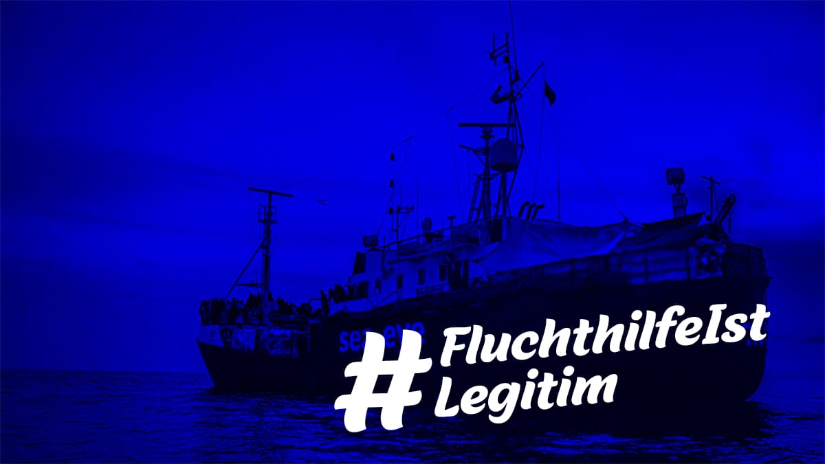 AlbayrakTo's tweet photo. Albayrak &amp; Sahin werden seit drei Monaten in Griechenland inhaftiert, weil sie anderen Geflüchteten geholfen haben.
Die EU-Staaten sind für jeden Verlust von Menschenleben von Geflüchteten verantwortlich.
Free Ali Can Albayrak &amp; Huseyin Sahin!
#FluchthilfeIstLegitim https://t.co/G806Okkkky