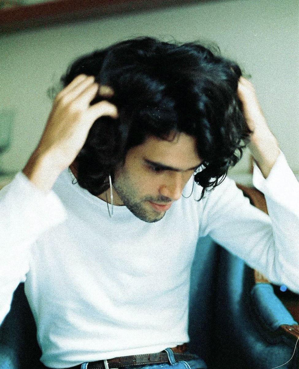 Quando o sem sentido pede pra fazer sentido