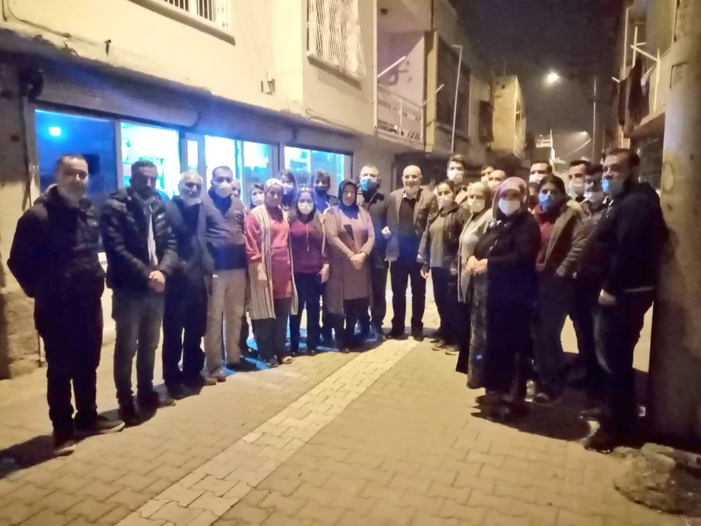 Bugün, Narlıca Mahalle Yönetimimizle bir araya gelerek istişâre ve değerlendirme toplantımızı gerçekleştirdik.

Başta Narlıca Başkanımız Abdurrahman Açıkşimşek olmak üzere, tüm mahalle yöneticilerimize göstermiş oldukları teveccühten ötürü şükrânlarımı sunuyorum.
#Seyhan