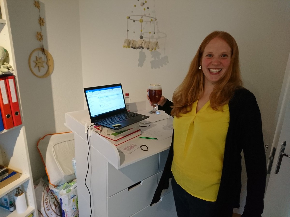 Habe heute erfolgreich meine #Dissertation in Pflege-/Gesundheitswissenschaften verteidigt. Nach vielen Jahren und einigen Umwegen ist es endlich geschafft! Das alkoholfreie Bier habe ich mir verdient :) #happy