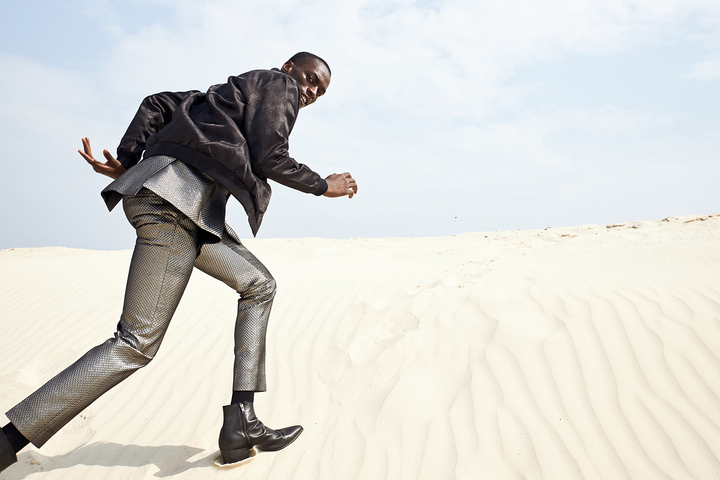 Behance Dynamic Fashion Editorial Photographed In The Desert By Ngozi Ejionueme See More From The Shoot Gt T Co Xvfsjbpz T Co Hpjv4whyb7 Twitter