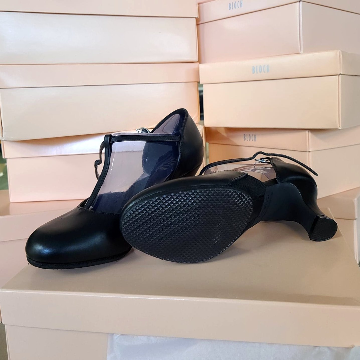 USA Shoe Company on Twitter &quot;We fix dance shoes in bulk