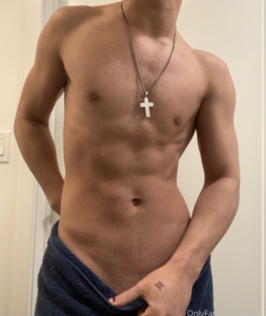 Bibase5's tweet photo. Smutty is so fucking hot it’s not okay. #zsmittyleaked #tonylopezleaked #tiktokerleaked #zsmitty
MESSAGE OR RETWEET FOR MORE PHOTOS THROUGH MESSAGES. https://t.co/puRVMibMT7