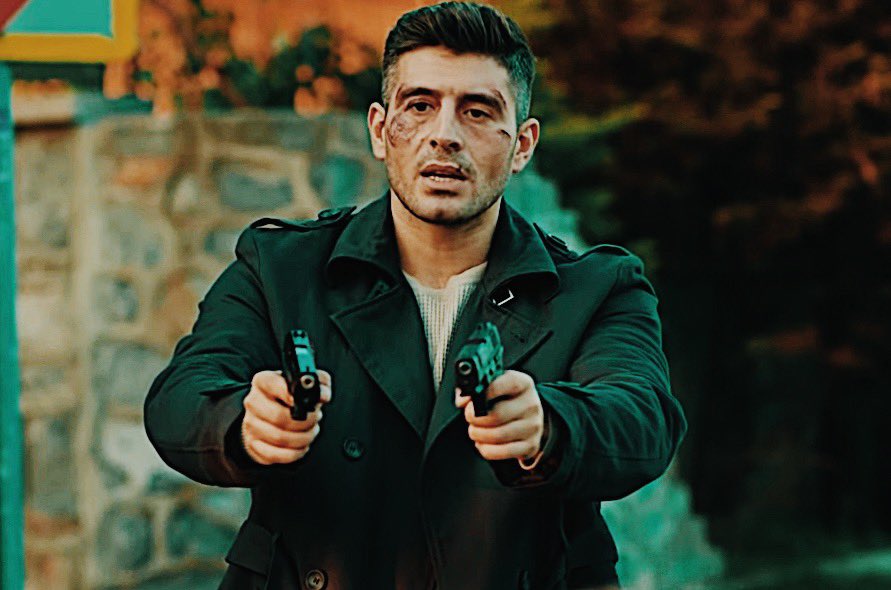 lolkaaam's tweet photo. Dobarlanamıyorum..😩💔

#AzKar #Yamaç https://t.co/OHKZu9wo52