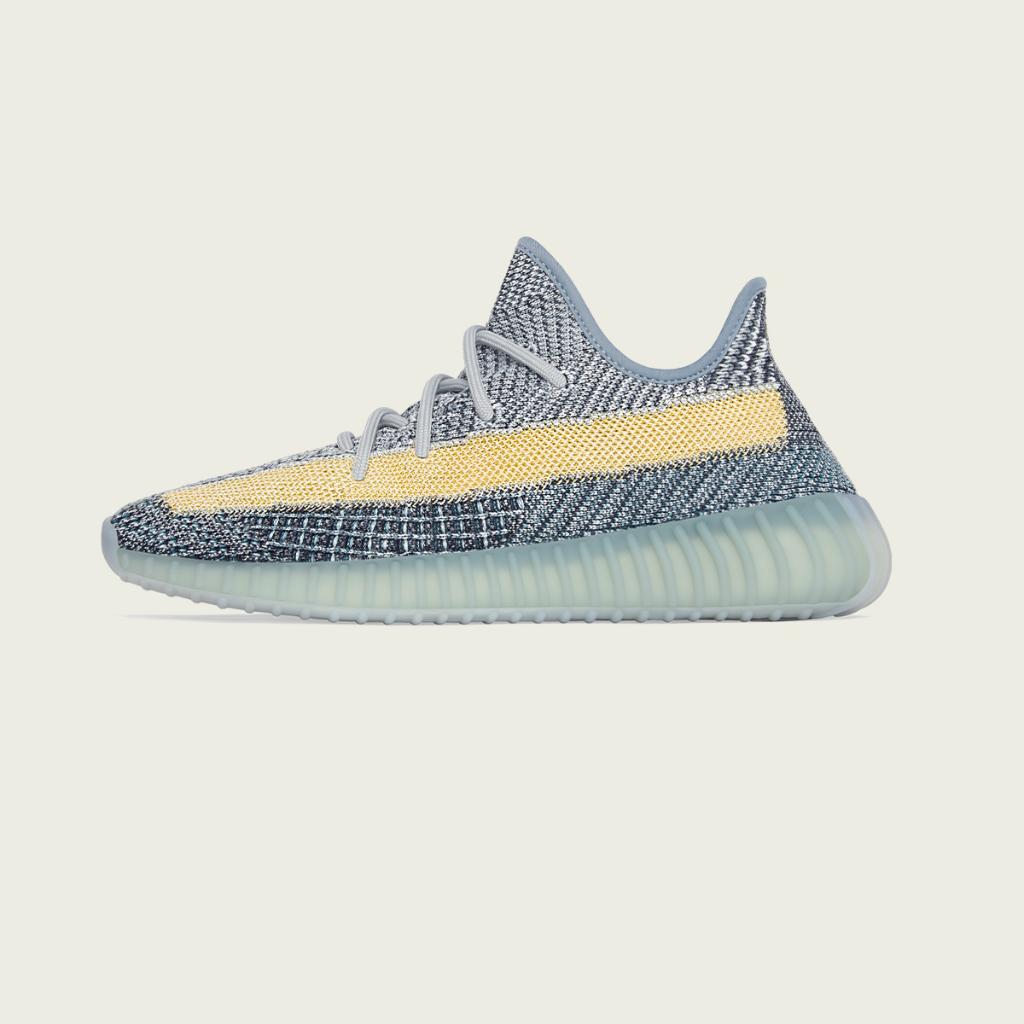 Vertrouwelijk Fauteuil Reizen Foot Locker Canada on Twitter: "#ADIDAS YEEZY BOOST 350 V2 'ASH BLUE'  LAUNCHING ON FEBRUARY 27TH IN MEN'S &amp; GRADE SCHOOL SIZES. Launch  reservations are now open for the men's sizes via