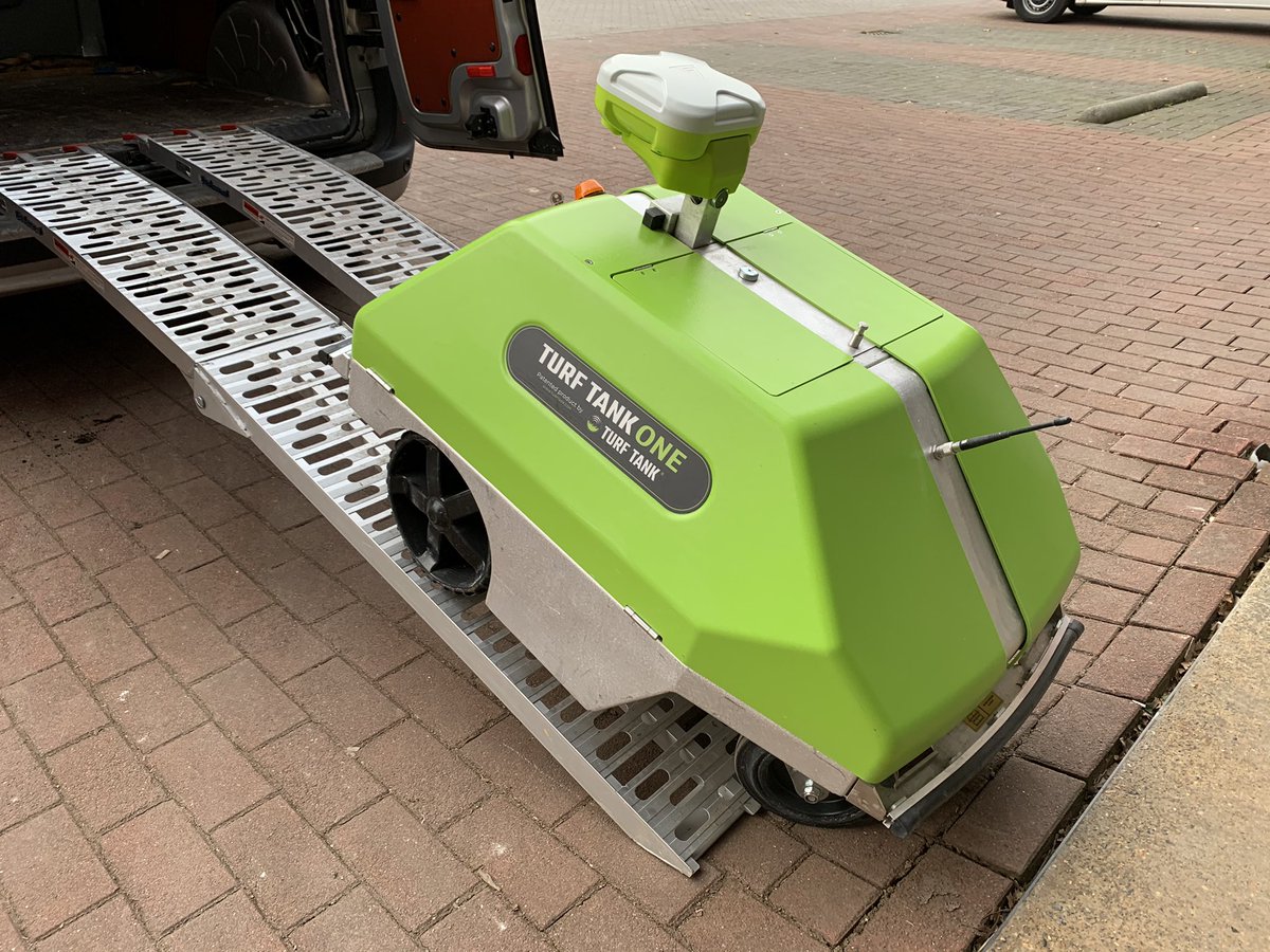 TurfTankN's tweet photo. Een mooie order van een @Turf_Tank , geleverd door @milatigrass de exclusieve importeur voor de Benelux van de Turf Tank One ๐ฑโฝ๏ธ
Binnenkort meer informatie hierover.
#gpsrobotbelijning #turftankone #gpsbelijning #TurfTankNederland https://t.co/oLul2bz1zx
