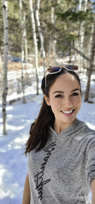 Beautiful day spent in the mountains https://t.co/RG1K5G3VND