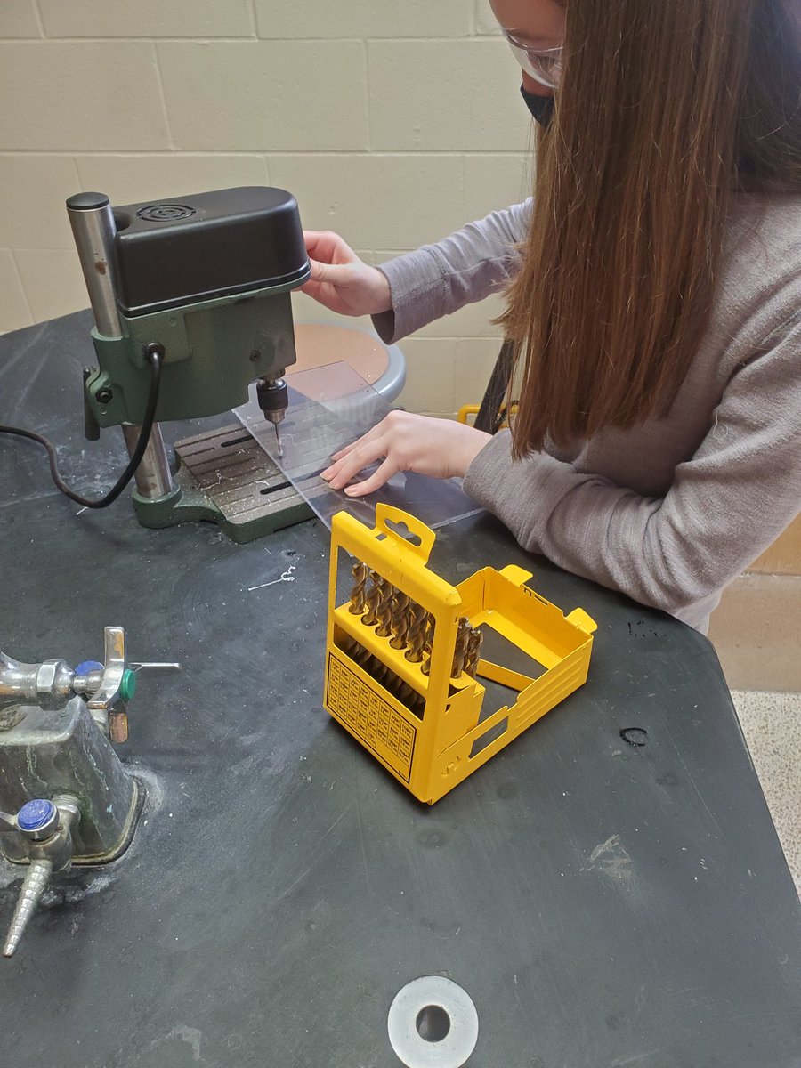 LpRobotics's tweet image. Last two weeks of the regular season.   Just drilling holes...