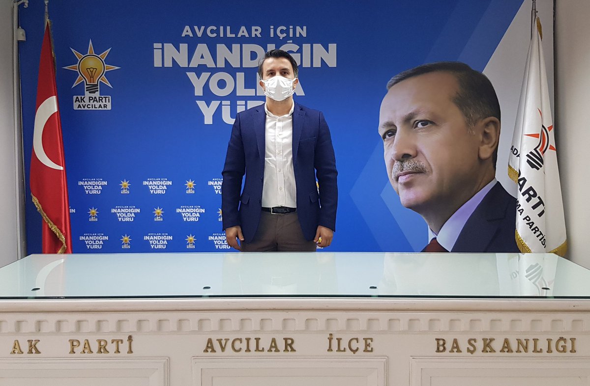 Ak Parti Avcılar Seçim İşleri  Başkanlığına yeniden Sn. Engin Göktaş getirilmiştir 
Bu kutlu yolda, aynı inançla ve gayret ile  yürümeye devam edeceğiz.

Sn.Engin Göktaş'a yapmış olduğu hizmetlerinden dolayı teşekkür ediyor, yeni dönemde başarılar  diliyoruz. 
#İnandığınYoldaYürü