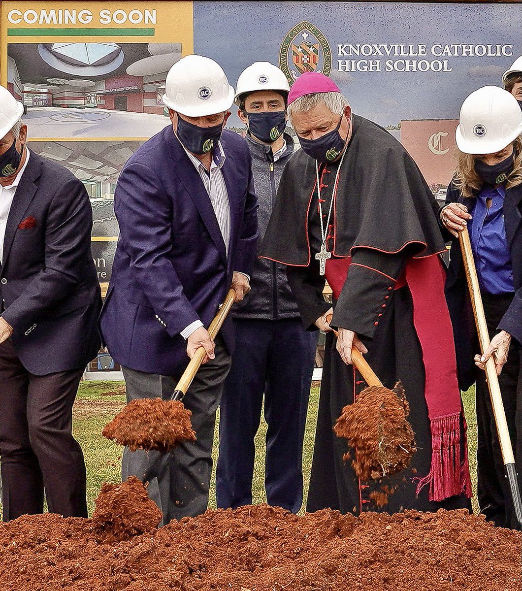 KnoxCatholic's tweet image. St. Gregory the Great Auditorium is a reality! A heartfelt thanks to all who support @KnoxCatholic and the Fine Arts! bit.ly/IrishArts #settingthestage ☘️