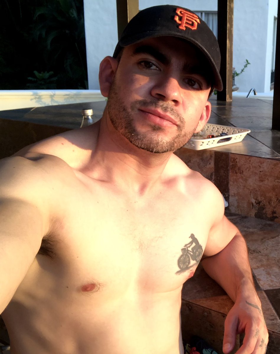 alainkRRR's tweet photo. 🔃🔃🔃🔃🔃🔃🔃🔃🔃🔃🔃.     

Rt y checa tu dm . https://t.co/nmvhkiFwU4