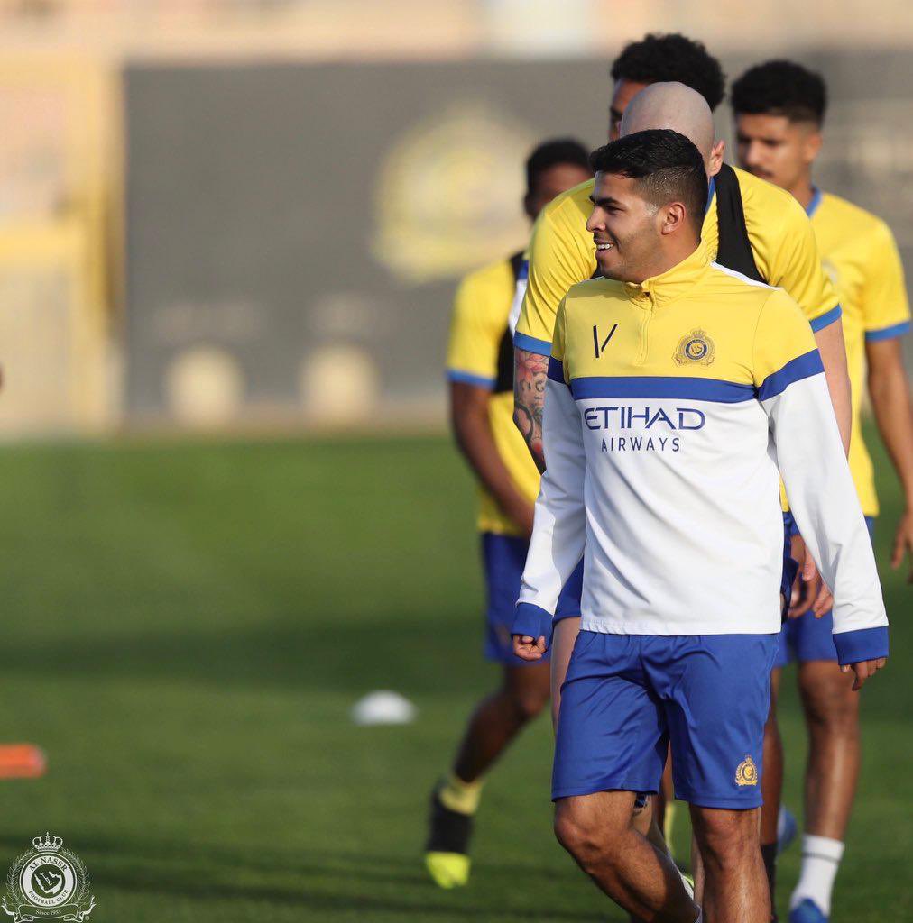 تبون يحيى الشهري يجي للاتحاد ؟؟
لا = 🔄
نعم = ❤
#الاتحاد https://t.co/IBpm11HVNx