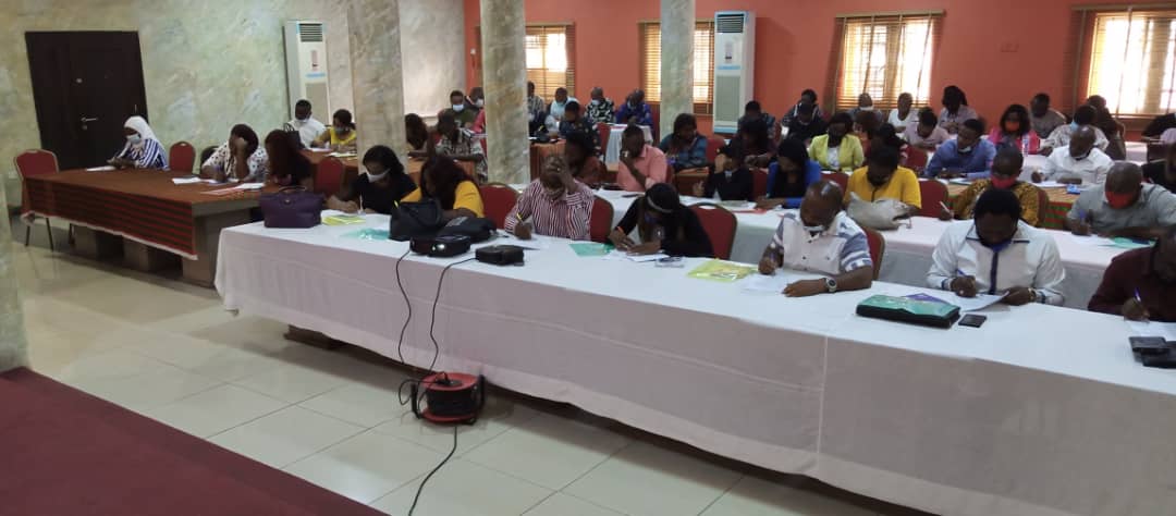 Luchi _Gloria tweet media