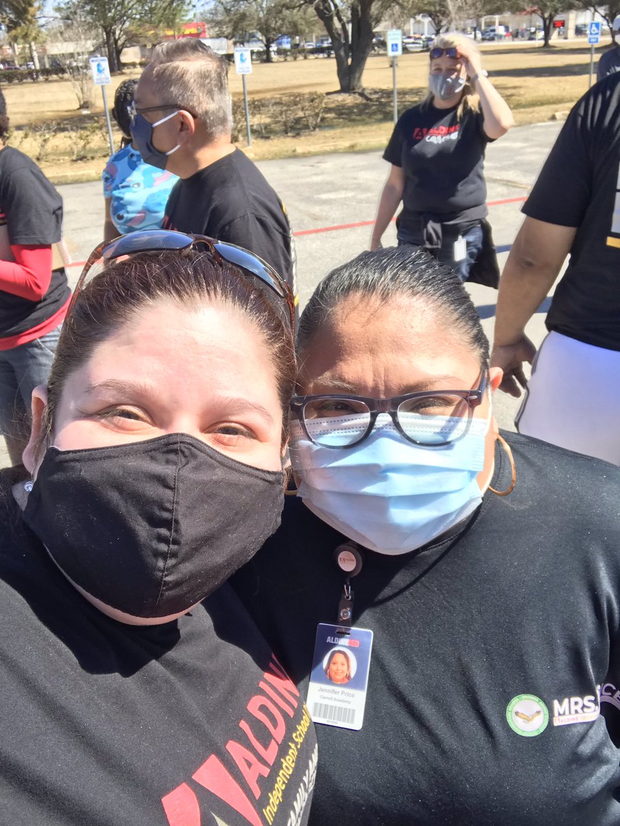 Carroll Elementary Library (@carroll_lmc) on Twitter photo So happy I was able to help out the community along with Aldine FACE department <a href="/AldineISD/">Aldine ISD</a> <a href="/Aldine_FACE/">Aldine ISD Family and Community Engagement</a> <a href="/CarrollES_AISD/">Carroll Elementary</a> <a href="/Jennife515price/">Jennifer Price</a> So happy I was able to help out the community along with Aldine FACE department <a href="/AldineISD/">Aldine ISD</a> <a href="/Aldine_FACE/">Aldine ISD Family and Community Engagement</a> <a href="/CarrollES_AISD/">Carroll Elementary</a> <a href="/Jennife515price/">Jennifer Price</a>