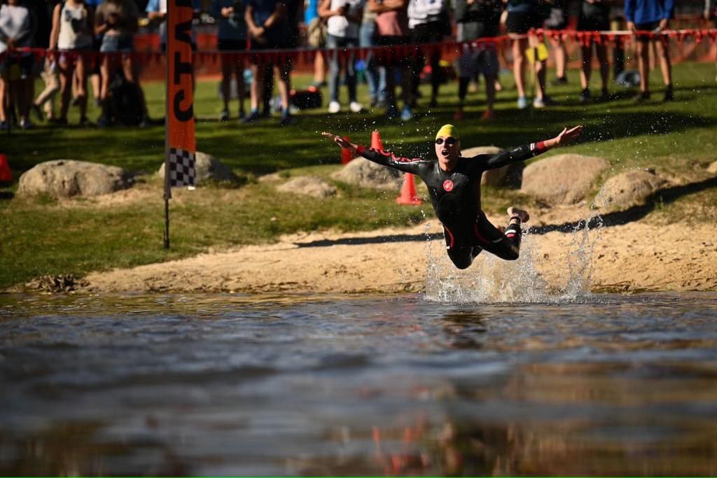 PHOTOS OUT NOW!  WOW!  What a weekend it was in the Snowies and Mike &amp; Shioban from @photographybyshioban have captured every awe inspiring minute of it.  Time to pick up your favourite #TreXTri pics online here geosnapshot.com/e/trex-snowies  Lake Crackenback Resort &amp; Spa