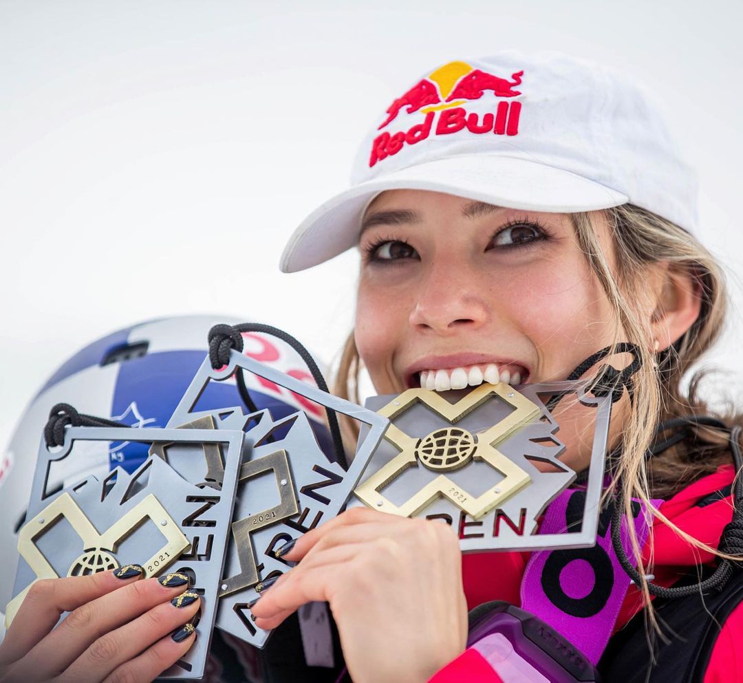 Front Office Sports on X: Get used to hearing the name Eileen Gu. The  17-year-old took home two gold medals — on the halfpipe and in slopestyle —  at the 2021 X