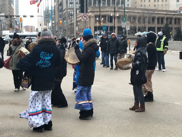 LizCarlson77's tweet image. Social Work Professors @LaurentianU support local social justice actions. #HumansofLU #FundLU @lufappul