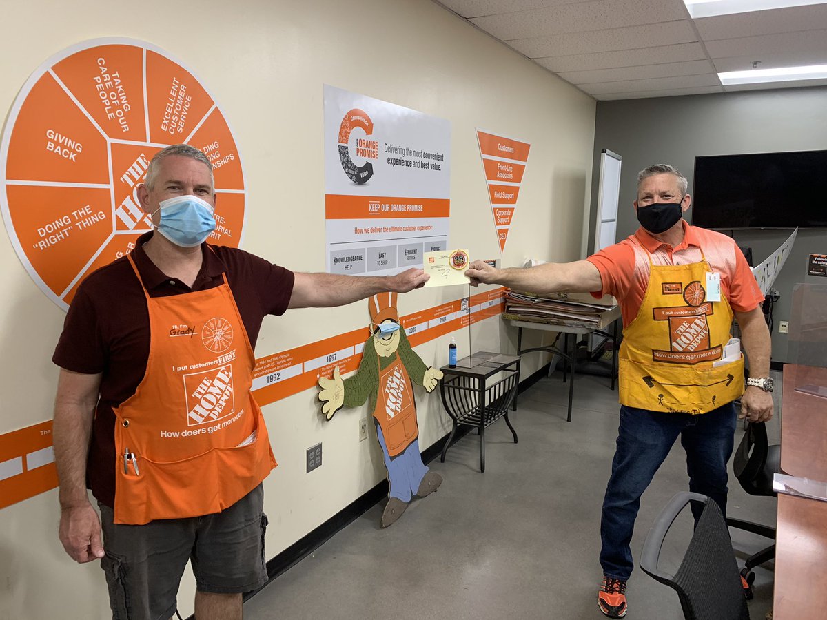 Christopher McClelland (@cgm_0470) on Twitter photo Twenty-Five, Veinticinco, fünfundzwanzig. A BIG happy anniversary to one of our own, D27 DS Grady C! Thank you the spark you put in our lives each and every day🔌⚡️ <a href="/D66Celest/">Sheldon Celestine 🇹🇹🇺🇸</a> <a href="/BrentBareTHD/">Brent Bare</a> <a href="/FaryalAhmed20/">Faryal Ahmed</a> <a href="/BainesMarcy/">Marcy Lapoint Baines</a> <a href="/kir_thd/">kir @8582</a> @EmmaLower6 Twenty-Five, Veinticinco, fünfundzwanzig. A BIG happy anniversary to one of our own, D27 DS Grady C! Thank you the spark you put in our lives each and every day🔌⚡️ <a href="/D66Celest/">Sheldon Celestine 🇹🇹🇺🇸</a> <a href="/BrentBareTHD/">Brent Bare</a> <a href="/FaryalAhmed20/">Faryal Ahmed</a> <a href="/BainesMarcy/">Marcy Lapoint Baines</a> <a href="/kir_thd/">kir @8582</a> @EmmaLower6