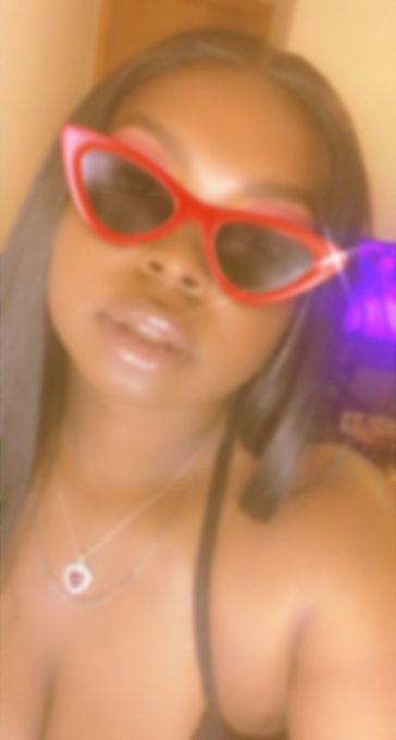 Don&rsquo;t forget I&rsquo;ve been a bad bitch now SEND 😈😈❤️❤️❤️❤️❤️❤️❤️❤️❤️❤️❤️❤️❤️ findom cashslaves cashpig ncfindom