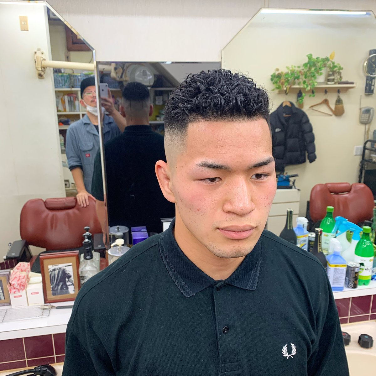 Barber Yamashi 黒人風のハードパーマにスキンフェードも人気メンズヘアスタイル T Co 4eym2bcyph T Co Zwtyya6zvh 阿修羅mic 風 スキンフェード 板橋区大山 板橋区役所前 遊座大山商店街 床屋 バーバー フェード 深夜営業