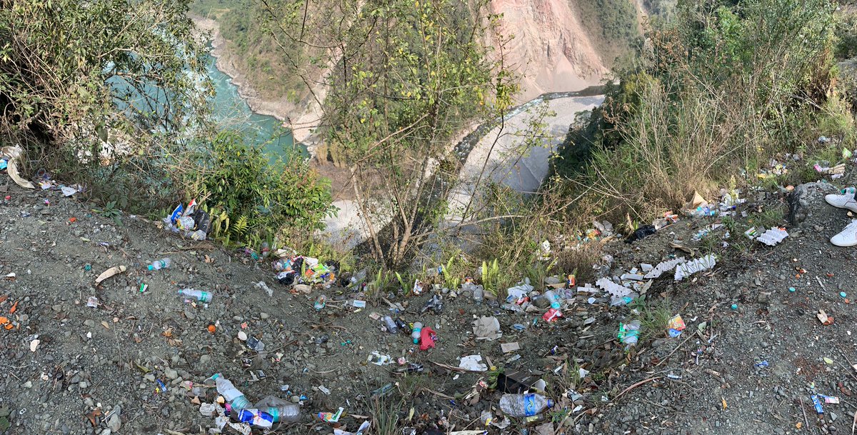 Case in point. The overlook above Pongging has become a “tourist spot” .... and this is what that beautiful place now looks like. Trash everywhere. 

#MindfulTourism not #MindlessTourism