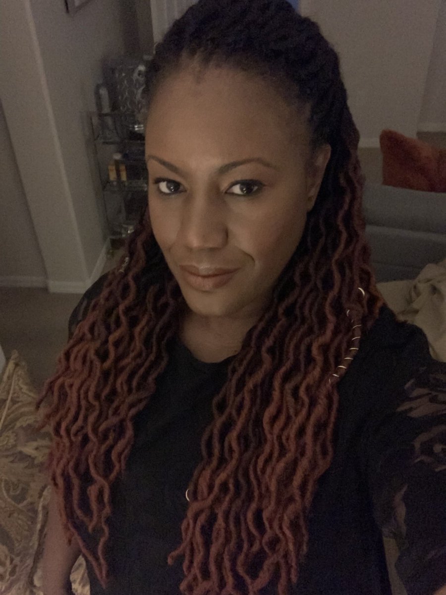 EDWINA on A&E Storage Wars tweet media