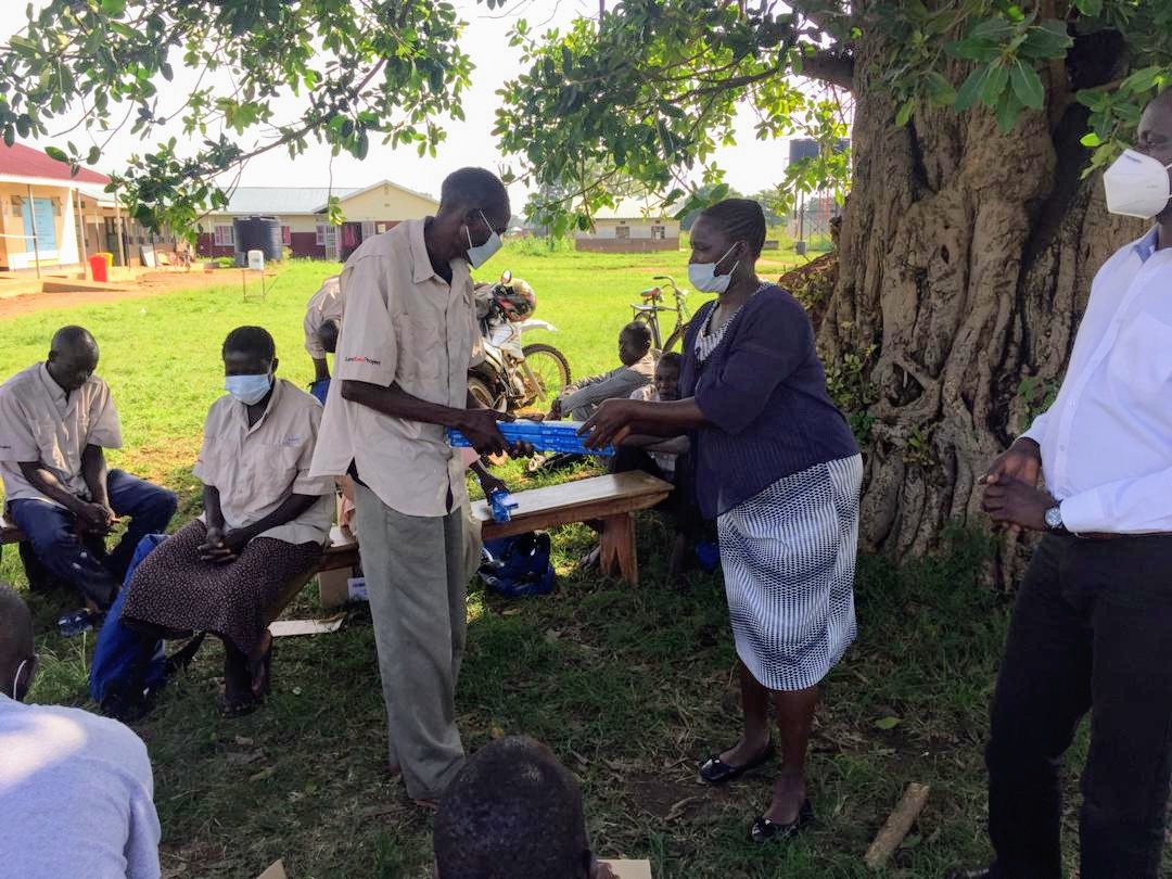 While working with #community in ##Uganda and Peru, we hear a few sayings a lot. “Itye nining” is hello in #Acholi and “Buenas tardes” is good afternoon in Spanish. Say hello in the comments in another language you know and join us by checking out our page! #globalhealth