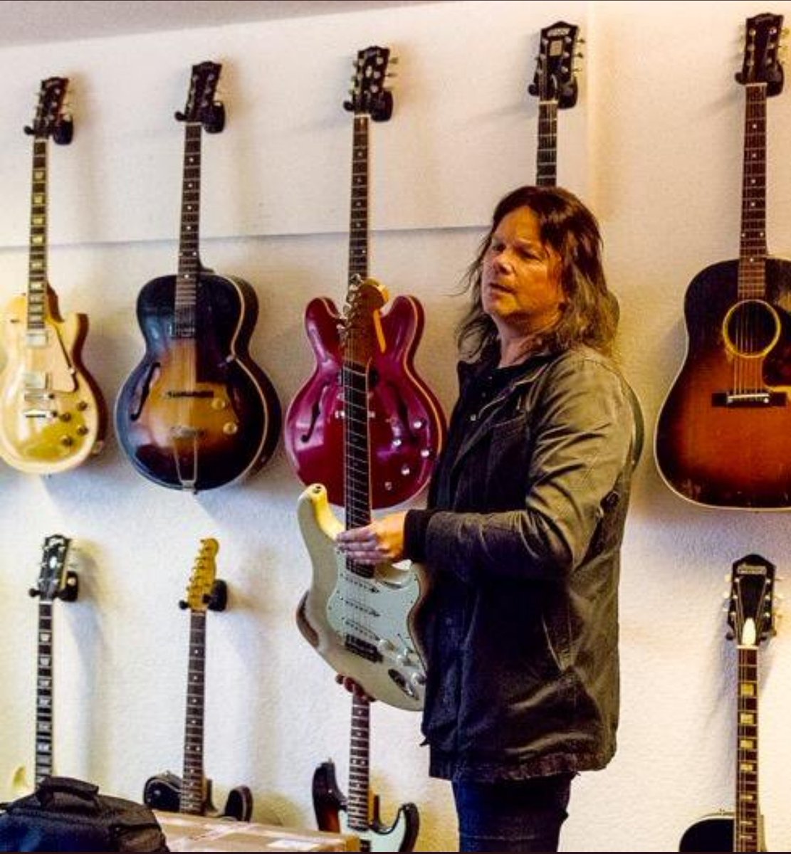 #HappyBirthday #JohnNorum #february23 #RockLegend #guitarplayer 🥂🎂🎊🎼🎶🎵🎸🎸🎸🎸@europetheband #Europethebandofficial