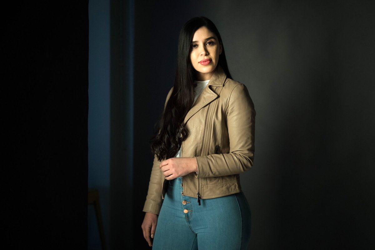 BREAKING: As per US Justice Department, drug lord El Chapo's wife, Emma Coronel Aispuro, has been arrested in Virginia on drug trafficking charges.
#ElChapo #EmmaCoronelAispuro https://t.co/XvDuMczO6s