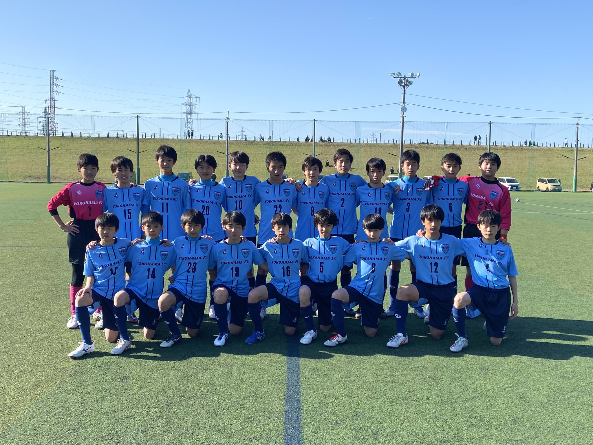 横浜fc鶴見ジュニアユース 神奈川u13リーグ2部 試合結果 Vs Fcグラシア相模原 前半 2 0 後半 4 0 合計 6 0 U13リーグ最終節を見事勝利し優勝することが出来ました おめでとう Fcグラシア相模原の皆さま ご声援頂いた皆さま ありがとうご