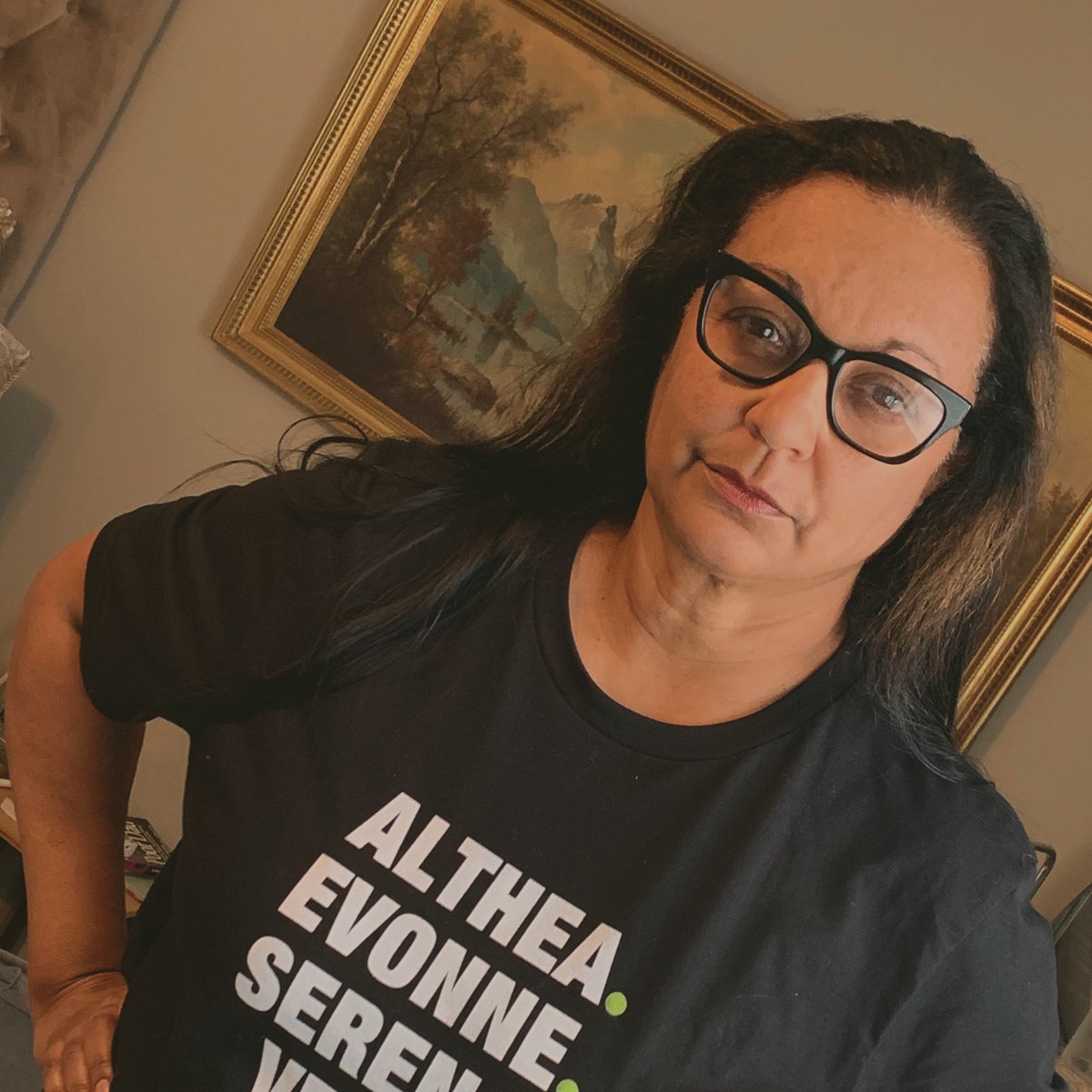 GRAND_SLAMMA's tweet photo. .@KyleCMuse sporting her #GrandSlamma gear. Did you get yours? #TennisForEquality
.
.
.
#BlackHistoryMonth #BlackLivesMatter #BlackSports #blackexcellence #blackexcellence #shoplocal #ShopBlackOwned #ShopSmall #Tennis https://t.co/49XYGauLWe