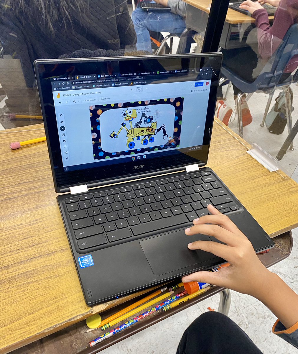 Tara Brady tweet media