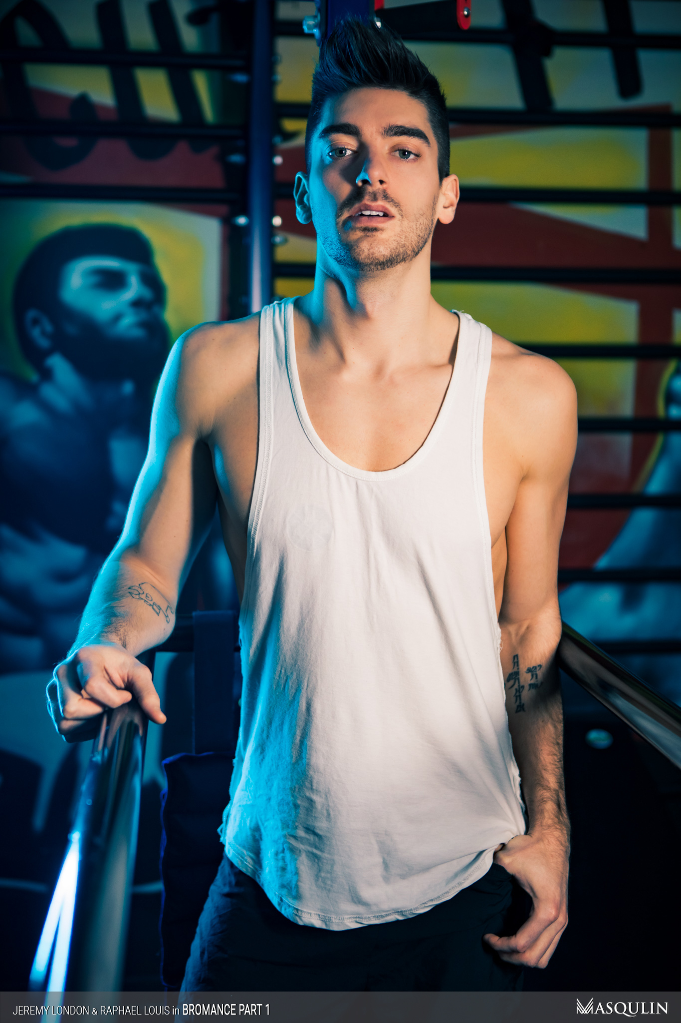 3 pic. #MancrushMonday @_RaphLouis  ??
Raphael Louis is a Sexy Québécois! Featured in @masqulinxxx "Bromance"