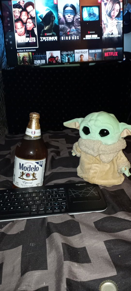 361_9420's tweet photo. Got my drinking buddy so we can Netflix n chill https://t.co/RvVR2UepqD