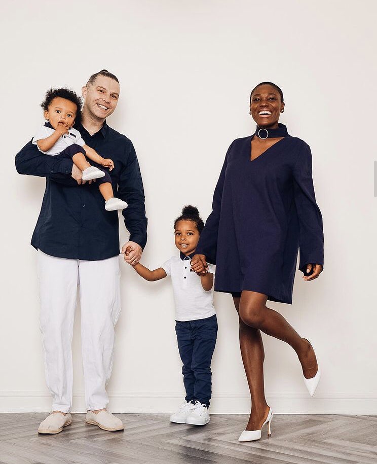 swirl_bwwm's tweet image. What a gorgeous family! Fabulous 👨‍👩‍👦‍👦
#beautifulfamily #interracialfamily #interracialcouple #interracialcouples #interracialromance #interracialdatingsite #interracialdating #mixedkids #fashion #ootd #familyoutfits #classy #blackandwhite #husbandandwife #mixedboy #kidsfashion